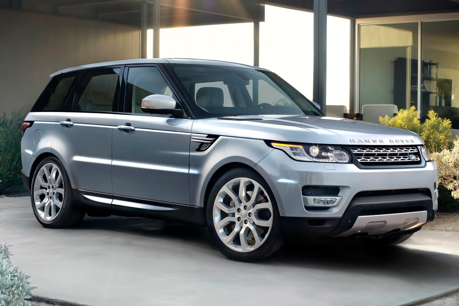 3 - Los 15 coches menos fiables que puedes comprar - Range Rover Sport